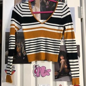 kendall + kylie striped v-neck long sleeve